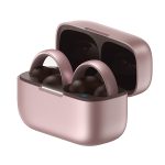 ⁦אוזניות soundcore AeroClip Open Ear Clip-On בצבע ורוד⁩ – תמונה ⁦2⁩