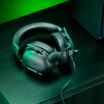 ⁦אוזניות RAZER BLACKSHARK V2 X (XBOX LICENSED) שחור⁩ – תמונה ⁦3⁩