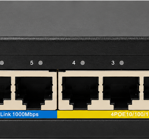 רכזת 4 פורט גיגה POE + אפלינק 2 גיגה נחושת . 60W