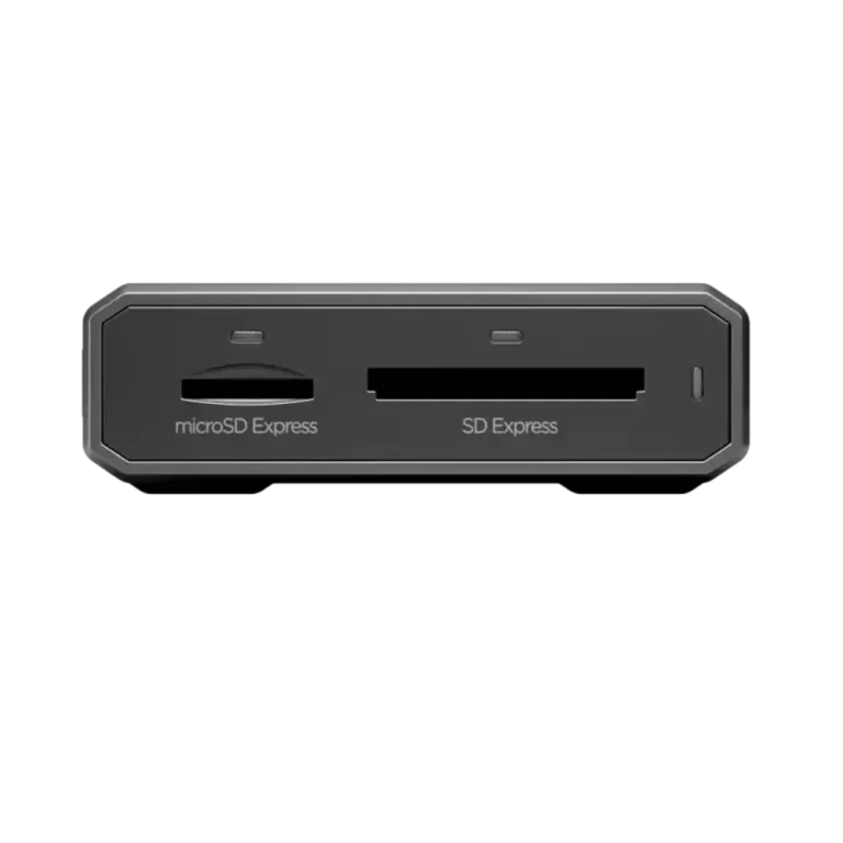 קורא כרטיסים דגם  PRO-READER SD Express Dual Card מבית SanDisk