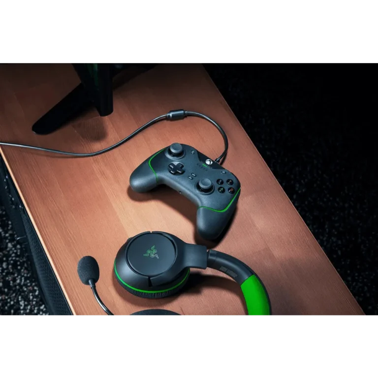 בקר דגם RAZER Wolverine V2