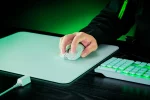 עכבר – RAZER VIPER V3 PRO לבן