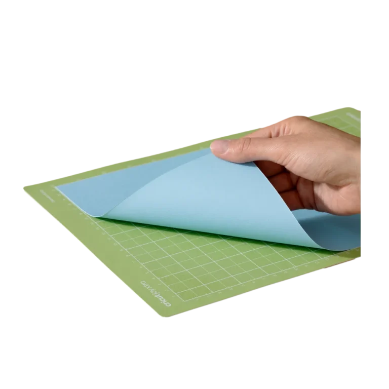 משטח עבודה Standard Grip Machine Mat מבית CRICUT