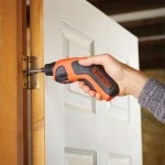 מברג נטען עם אחיזת אקדח דגם CS3651LC-QW  מבית BLACK&DECKER