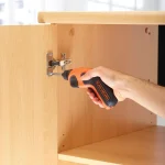 מברג נטען עם אחיזת אקדח דגם CS3651LC-QW  מבית BLACK&DECKER