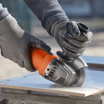 משחזת זוויתית חוטית W750 דגם BEG110-QS מבית BLACK&DECKER