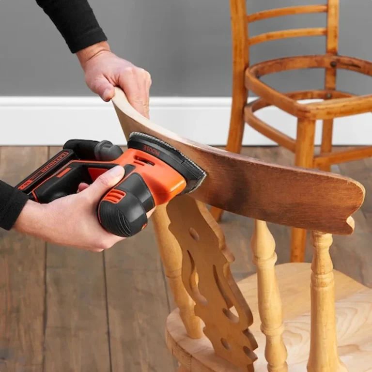 מלטשת דגם BDCDS18N-XJ מבית BLACK&DECKER