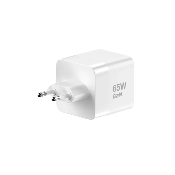 מטען קיר עם כבל נשלף MWC65RC בצבע לבן מבית MIRACASE