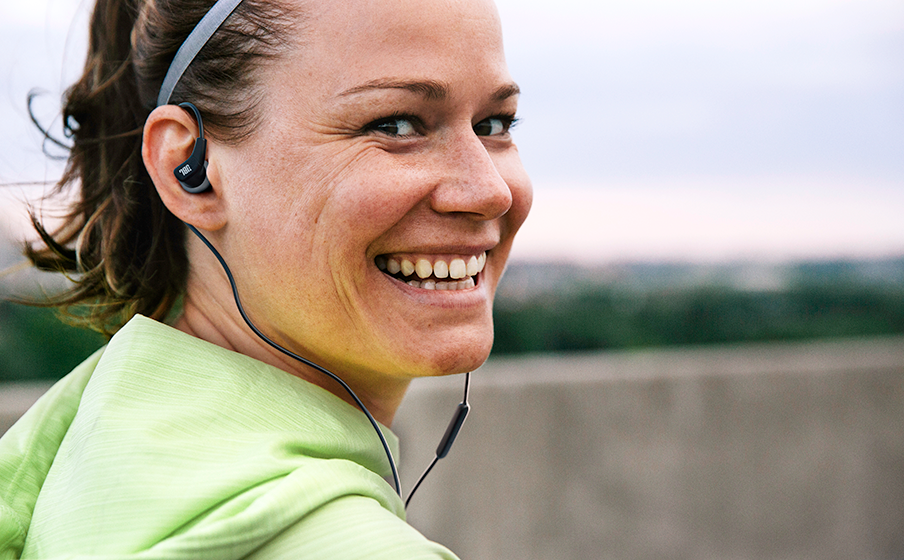 אוזניות ספורט חוטיות ENDURANCE RUN 3C USB-C