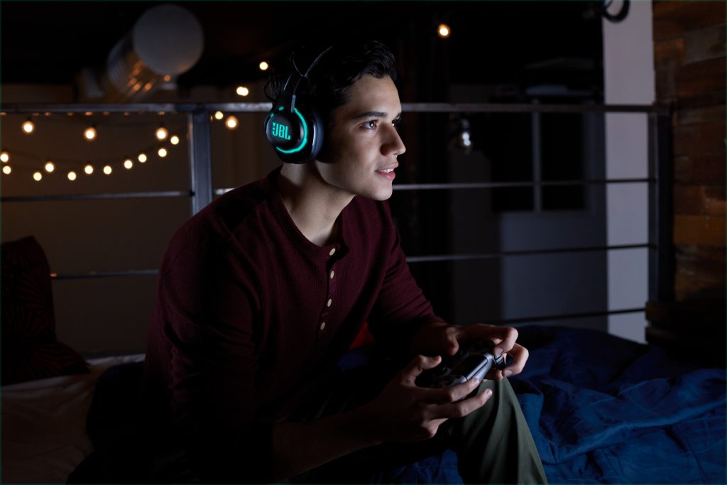 אוזניות GAMING אלחוטיות QUANTUM 910