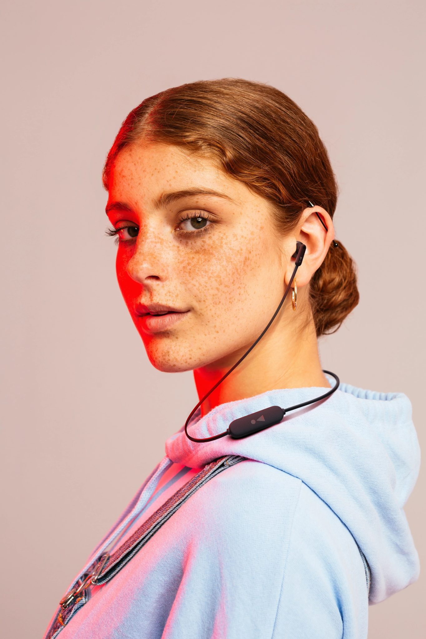 אוזניות אלחוטיות TUNE 215BT IN EAR
