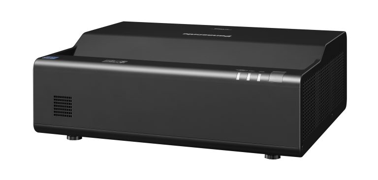 מקרן PT-CMZ50BEJ 5000ANSI ust שחור