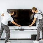 הוב+התקנה מסך מגע 75/86 אינטש OPTOMA